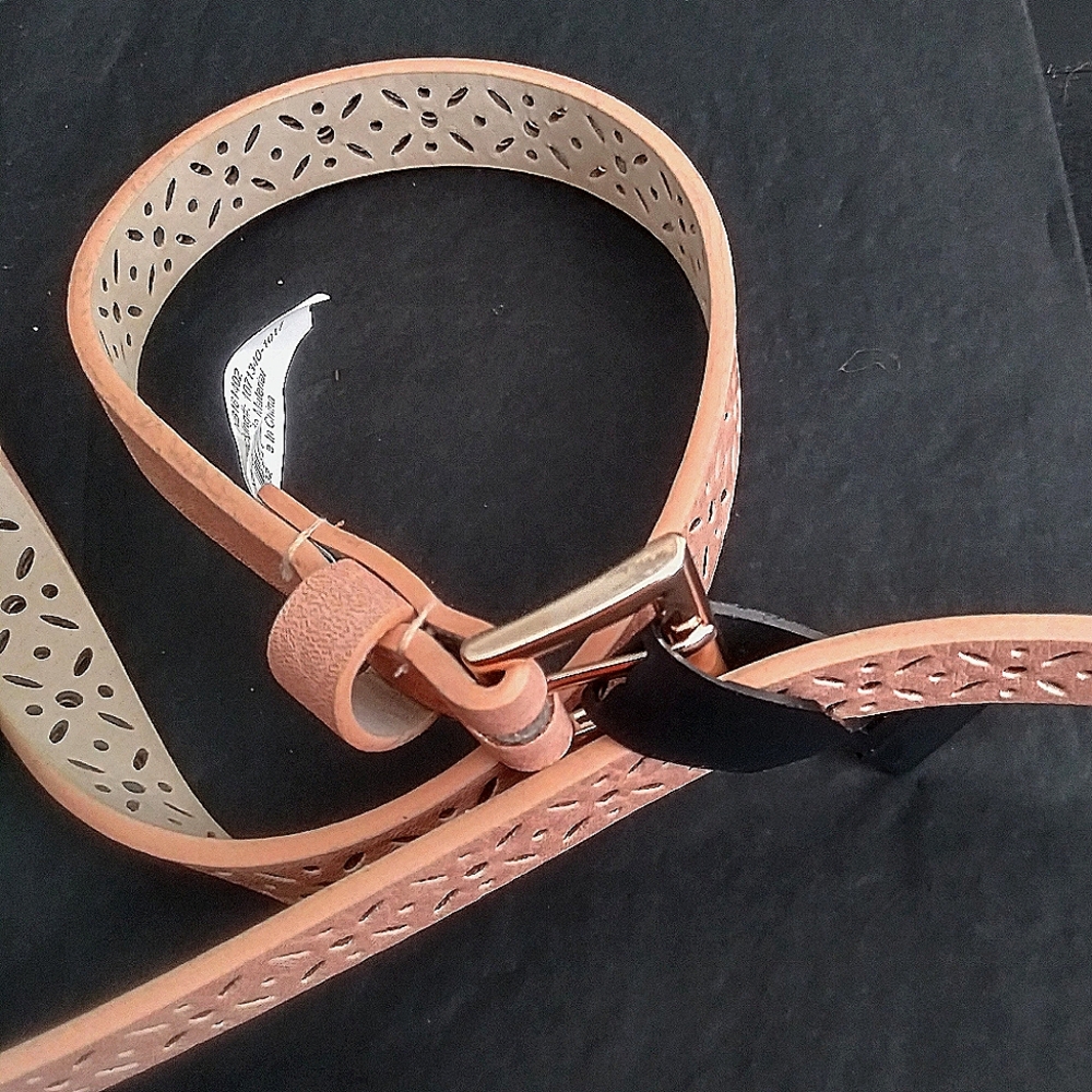 Women's Belt NWT